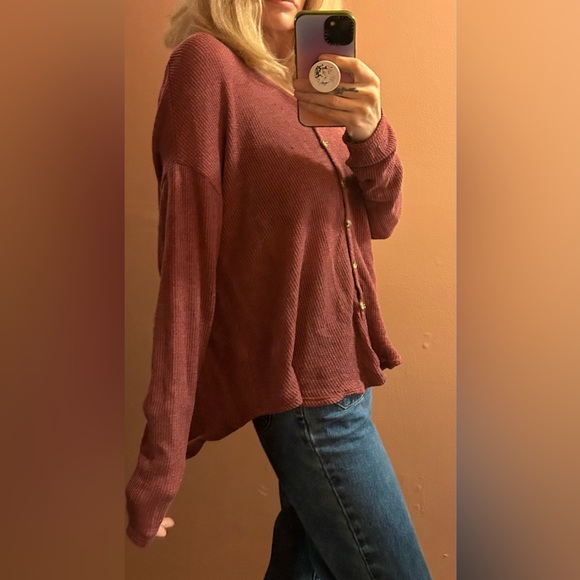 MUDD Oversized Burgundy Button Down - Picture 10 of 15